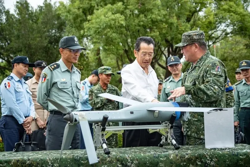 176880423343766 P34227968